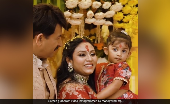 Manoj Tiwari Set To Become Father Again, Shares Wife's Baby Shower Video