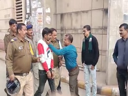 जबलपुर: शिल्पा झारिया हत्याकांड के आरोपी को वकीलों ने पीटा, कोर्ट ने पुलिस को दी 2 दिनों की रिमांड जबलपुर: शिल्पा झारिया हत्याकांड के आरोपी को वकीलों ने पीटा, कोर्ट ने पुलिस को दी 2 दिनों की रिमांड