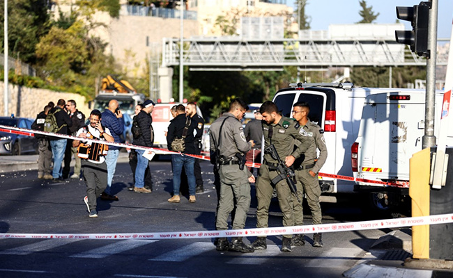 1 Dead, 14 Wounded After Explosions At Two Jerusalem Bus Stations