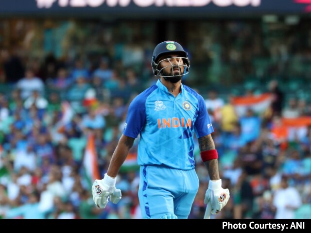 Form में नही KL Rahul, पर उनका Playing XI से drop होना है मुश्किल