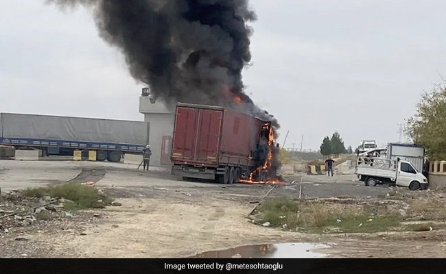 3 Killed, 6 Injured After Syrian Rockets Hit Turkish Border Town: Report