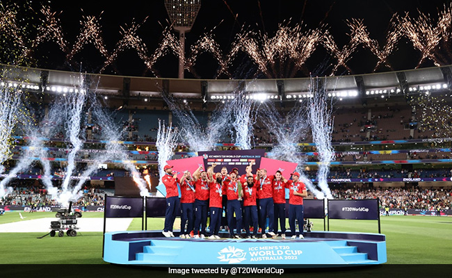 T20 World Cup Final: बेन स्टोक्स और सैम करन ने इस तरह लिखी इंग्लैंड के जीत की कहानी- Videos