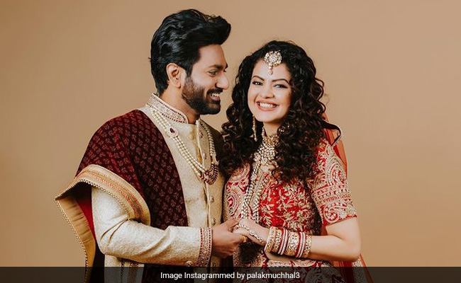 Singer Palak Muchhal Shares Letter PM Modi Wrote When She Married Composer Mithoon