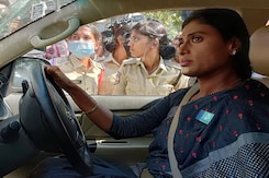 Telangana Politician YS Sharmila's Car Towed Away By Cops With Her In It Telangana Politician YS Sharmila's Car Towed Away By Cops With Her In It