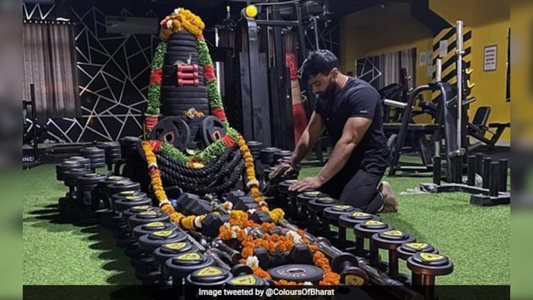 शिवरात्रि पर किस चीज से बने शिवलिंग को पूजने पर कौन सी पूरी होती है मनोकामना, पढ़ें सिर्फ एक क्लिक में