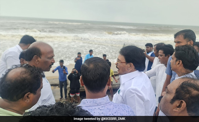 Cyclone Mandous Weakens Into Deep Depression, 4 Killed In Tamil Nadu