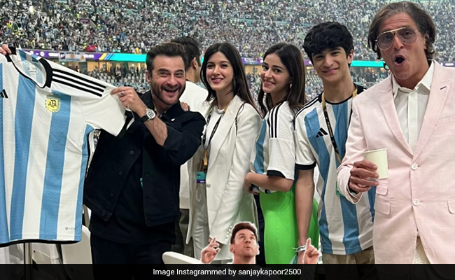 Shanaya Kapoor, Ananya Panday Are In Qatar For The Obvious - FIFA World Cup