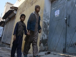 Schools Shut As Taliban Seize Police Station In Pakistan Schools Shut As Taliban Seize Police Station In Pakistan