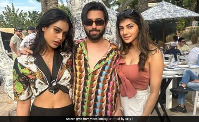 Nysa Devgan Is Holidaying In Dubai With Orhan Awatramani And Other Friends