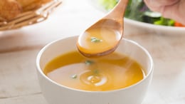Winter Diet Tips: How To Make Amla-Ginger Soup To Strengthen Immunity