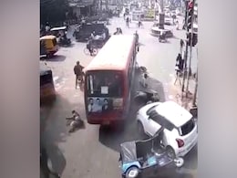 Video: Driver Has Heart Attack, Bus Rams Several Vehicles In Madhya Pradesh; 2 Killed Video: Driver Has Heart Attack, Bus Rams Several Vehicles In Madhya Pradesh; 2 Killed