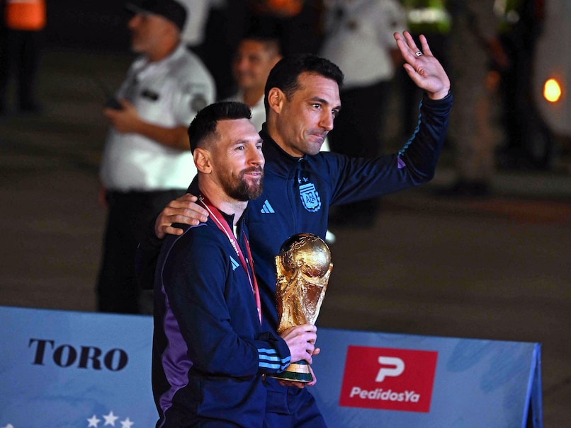 Lionel Messi's Argentina Arrive Back In Buenos Aires After FIFA World Cup Triumph In Qatar