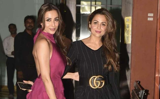 क्या बहन का मजाक उड़ाना मलाइका अरोड़ा को पड़ा भारी? नाराज अमृता ने कहा- 'मैं भी गिना सकती हूं पांच चीजें' क्या बहन का मजाक उड़ाना मलाइका अरोड़ा को पड़ा भारी? नाराज अमृता ने कहा- 'मैं भी गिना सकती हूं पांच चीजें'