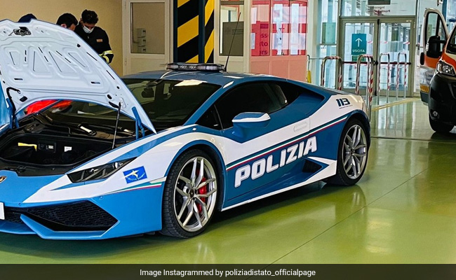 Italian Cops Deliver Kidneys To 2 Patients. They Were In A Lamborghini