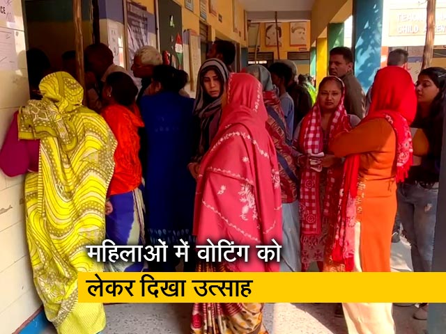 उत्तर पूर्वी दिल्ली के Rohtash Nagar में MCD चुनाव को लेकर क्या बोलीं महिलाएं