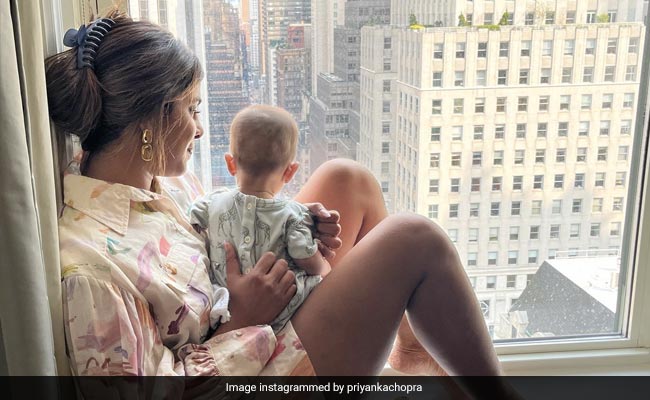 Christmas 2022: A Pic From Priyanka Chopra And Daughter Malti Marie's "Morning Snuggles"