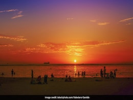 सूर्यास्त के समय जरूर करें ये काम घर की सुख शांति रहेगी बनी, देवी लक्ष्मी का बरसेगा आशीर्वाद सूर्यास्त के समय जरूर करें ये काम घर की सुख शांति रहेगी बनी, देवी लक्ष्मी का बरसेगा आशीर्वाद