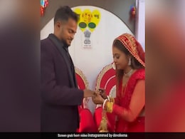 शादी के कुछ दिन बाद ही आई देवोलीना भट्टाचार्जी की प्रेग्नेंसी की खबर, एक्ट्रेस ने चुप्पी तोड़ दिया बड़ा बयान शादी के कुछ दिन बाद ही आई देवोलीना भट्टाचार्जी की प्रेग्नेंसी की खबर, एक्ट्रेस ने चुप्पी तोड़ दिया बड़ा बयान