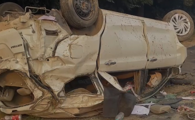 उत्तर प्रदेश: नोएडा में एक्सप्रेस वे पर दो भीषण सड़क हादसे, 3 की मौत; कई घायल