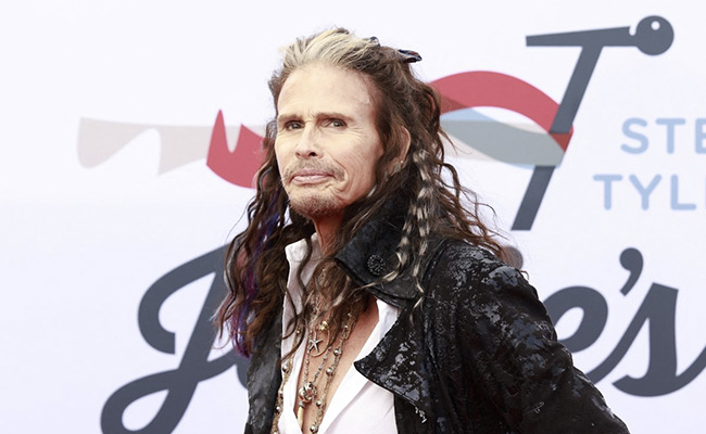 Aerosmith's Steven Tyler Accused Of Sexually Assaulting Minor Decades Ago In New Lawsuit: Report