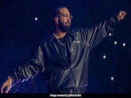Drake Gets Custom Necklace With 42 Engagement Ring Diamonds Drake Gets Custom Necklace With 42 Engagement Ring Diamonds
