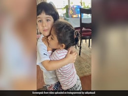 तैमूर के बर्थडे पर बुआ सोहा अली खान ने शेयर किया क्यूट वीडियो, बहन इनाया ने बड़े भैय्या को यूं दी बधाई तैमूर के बर्थडे पर बुआ सोहा अली खान ने शेयर किया क्यूट वीडियो, बहन इनाया ने बड़े भैय्या को यूं दी बधाई