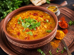 सोच भी नहीं कि लाल Masoor Dal दे सकती है इतने गजब फायदे! हड्डियों से लेकर आंखों की रोशनी तक में कमाल
