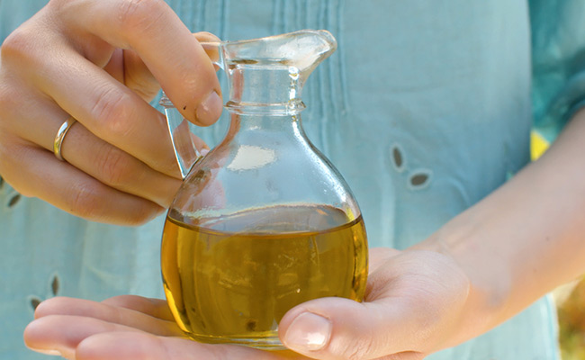 Mustard Oil As Good As Olive Oil? Other Desi Foods That Are Just As Good