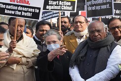 Sonia Gandhi Questions Government Over Tawang Faceoff Sonia Gandhi Questions Government Over Tawang Faceoff