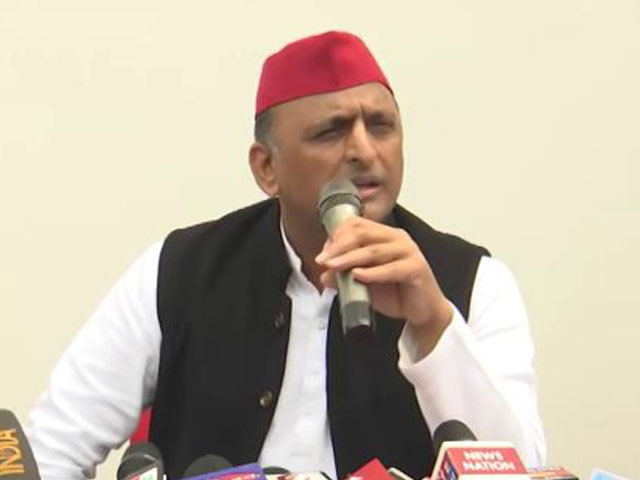 सपा विधायक इरफान सोलंकी को फर्जी आरोपों में फंसाया गया : अखिलेश यादव