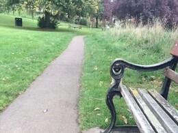 इस पार्क में छिपा है एक कुत्ता, जिसका कोई नहीं है पता, खोजने वाले कहलाएं जीनियस इस पार्क में छिपा है एक कुत्ता, जिसका कोई नहीं है पता, खोजने वाले कहलाएं जीनियस