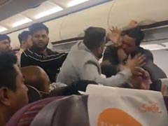 VIDEO: Bangkok से भारत आ रही फ्लाइट में भिड़े यात्री, हजारों फीट ऊपर जमकर चले थप्पड़-घूंसे