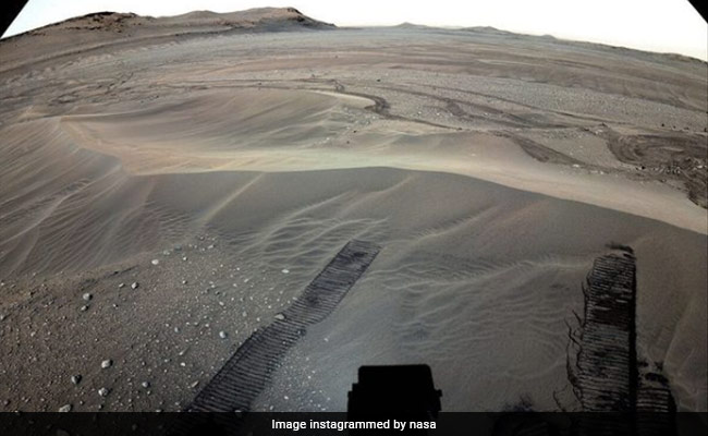 NASA To Begin First Scavenger Hunt On Mars, Shares Pic