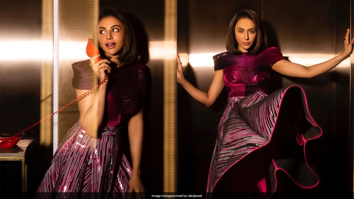 Rakul Preet Singh Turns This Place Into Glam City In A Metallic Amit Aggarwal Gown