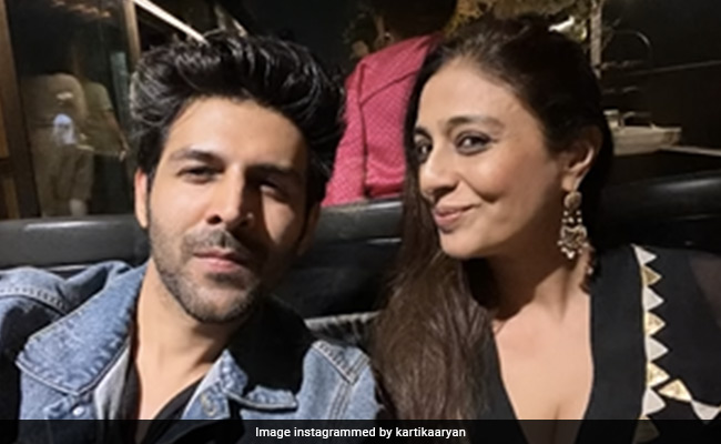 At Salman Khan's Birthday Bash, A Mini <i>Bhool Bhulaiyaa 2</i> Reunion For Kartik Aaryan, Tabu
