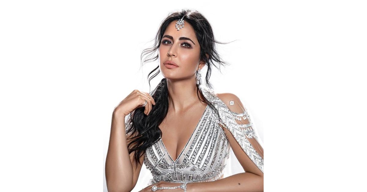 AI Art Or Real Beauty? Katrina Kaif's Latest Bridal Makeup Look Is Making Waves Either Way