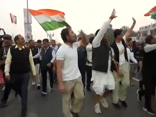 Watch: Rahul Gandhi Blows Kisses While Crossing BJP Office In Rajasthan