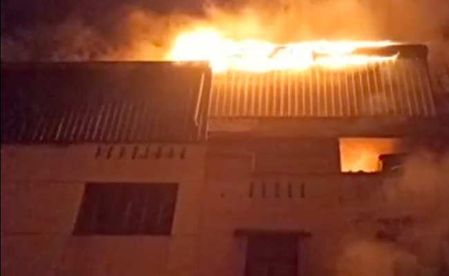 Massive Fire Breaks Out At Factory In Delhi's Jhilmil Industrial Area