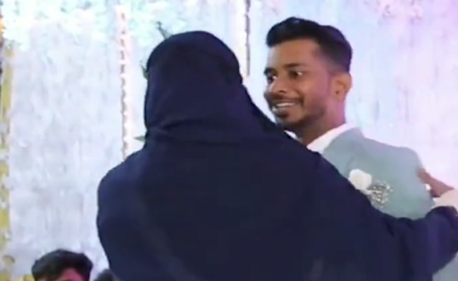 रिश्तेदार के सामने बुर्के वाली महिला ने दूल्हे से गले मिलकर की 'गंदी' हरकत, जिसे देख सब चौंक गए