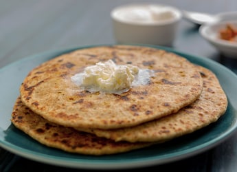 Fancy A Sweet Paratha? Try This Punjab-Special Gud Paratha Recipe In Winter Fancy A Sweet Paratha? Try This Punjab-Special Gud Paratha Recipe In Winter