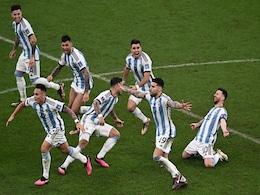 Fifa World Cup 2022 final: पेनल्टी शूटआउट में फ्रांस को 4-2 से हराकर अर्जेंटीना तीसरी बार बना विश्व चैंपियन Fifa World Cup 2022 final: पेनल्टी शूटआउट में फ्रांस को 4-2 से हराकर अर्जेंटीना तीसरी बार बना विश्व चैंपियन