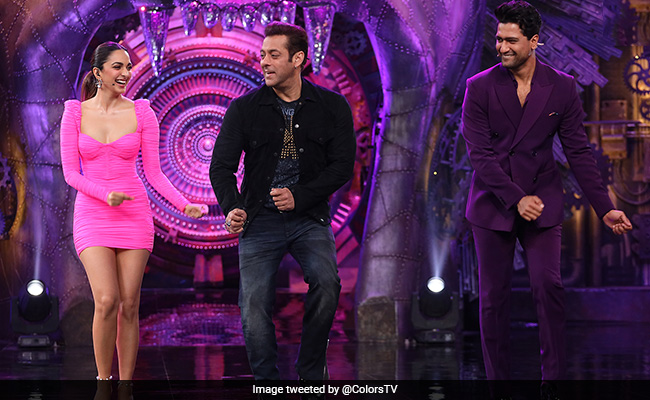 'क्या किसी लड़की ने आप पर पिक अप लाइन का इस्तेमाल किया ? विक्की कौशल के इस सवाल पर सलमान खान ने दिया मजेदार जवाब