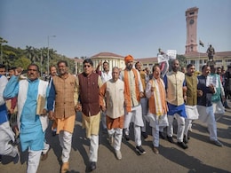 Huge Quantity Of Liquor Seized Near House Of Bihar BJP Leader's Relative Huge Quantity Of Liquor Seized Near House Of Bihar BJP Leader's Relative