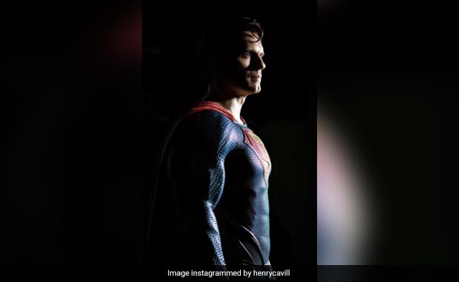 Henry Cavill In Race To Become Next James Bond After Superman Axe: Report