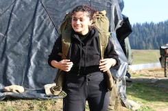 "Not Even Bathroom Singer": Taapsee Pannu's Hilarious Exchange With Soldiers "Not Even Bathroom Singer": Taapsee Pannu's Hilarious Exchange With Soldiers