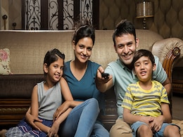 Parenting tips : इन तरीकों से मां-बाप बनाएं अपने बच्चे को Emotionally intelligent, ये रहे आसान टिप्स Parenting tips : इन तरीकों से मां-बाप बनाएं अपने बच्चे को Emotionally intelligent, ये रहे आसान टिप्स