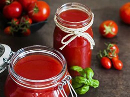 Watch: How To Make Tomato Ketchup At Home - Easy Tips And Tricks Watch: How To Make Tomato Ketchup At Home - Easy Tips And Tricks