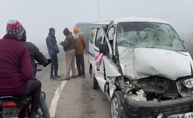 Pile-Up On UP Highway Near Delhi Amid Dense Fog, Many Reportedly Injured