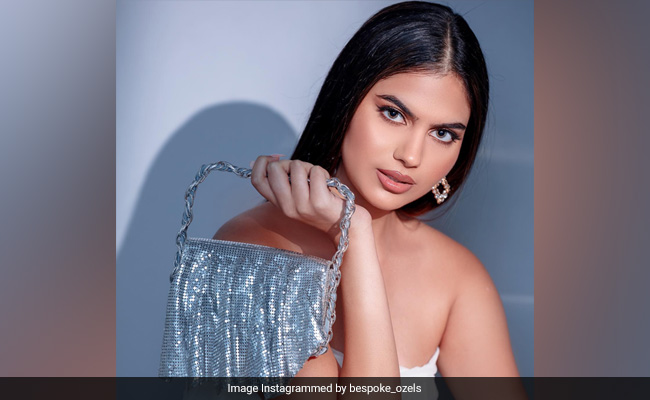 Slay Your Style Right With These Trendy Handbags This Wedding Season