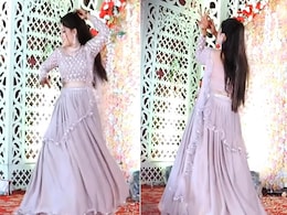 Video: देवर की शादी में ऐसे झूमकर नाची भाभी, स्टेज पर काट दिया बवाल Video: देवर की शादी में ऐसे झूमकर नाची भाभी, स्टेज पर काट दिया बवाल